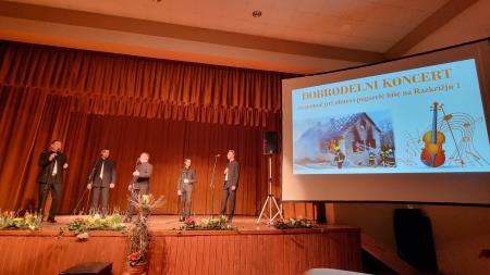 Dobrodelni koncert za pomoč pri obnovi pogorele hiše 49